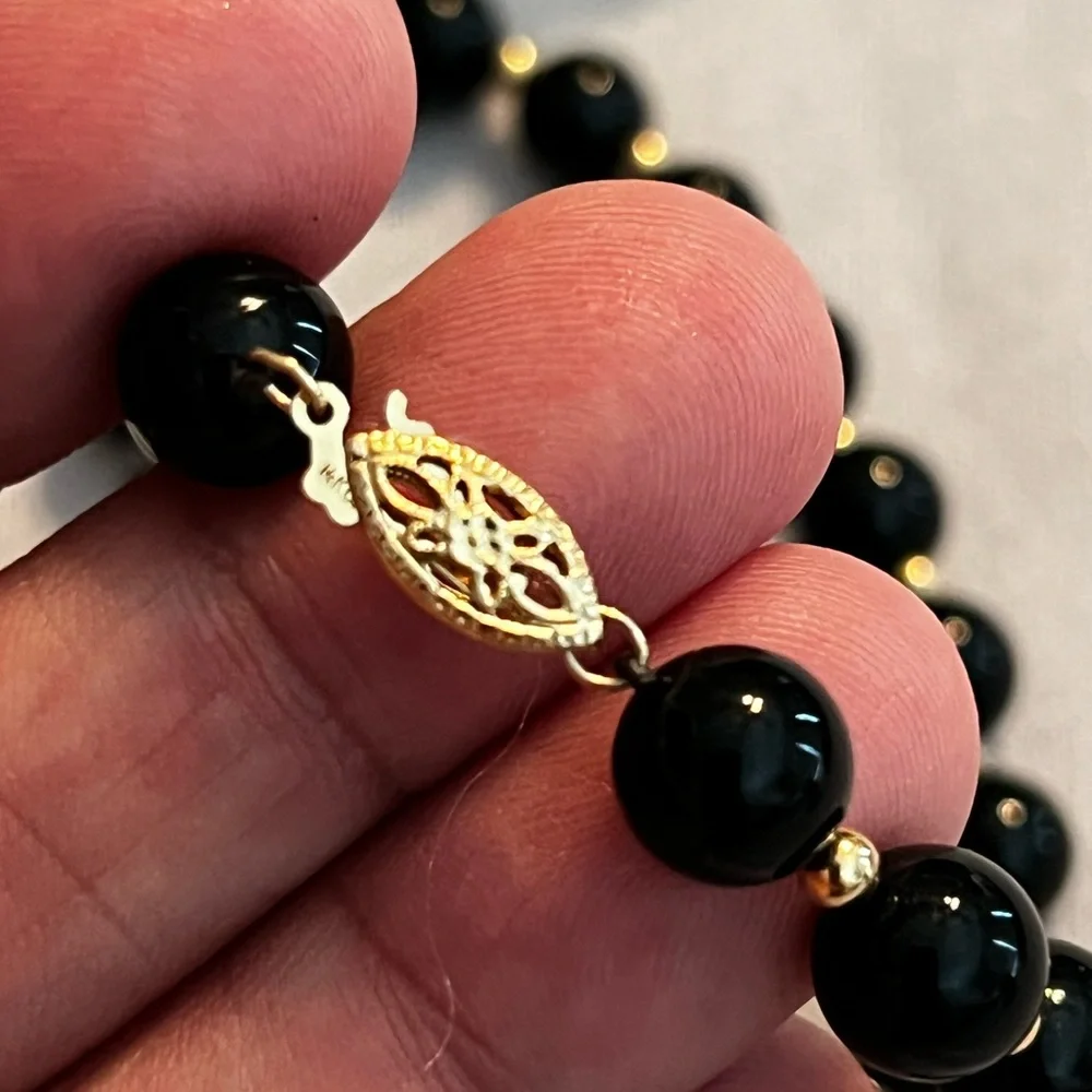 Black onyx  and 14k  gold beads set off 2 necklace and bracelet - Picture 6 of 10